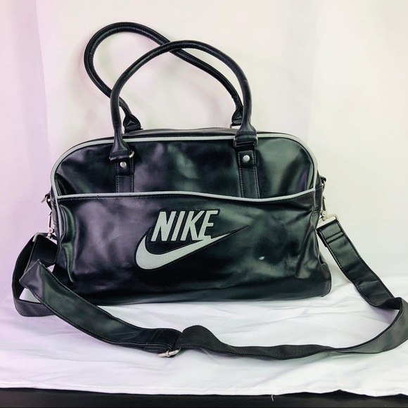 nike weekend bag